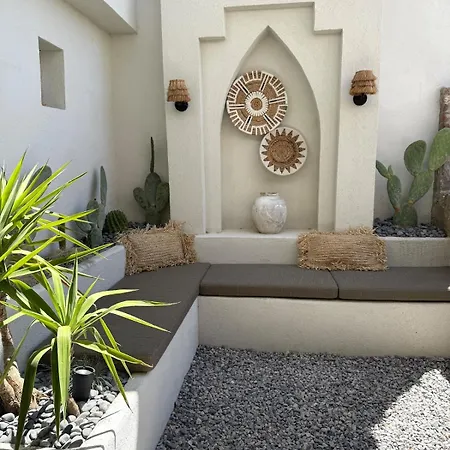 Sea&lesbos View Duplex, Courtyard&rooftop, Mercan Koesk *