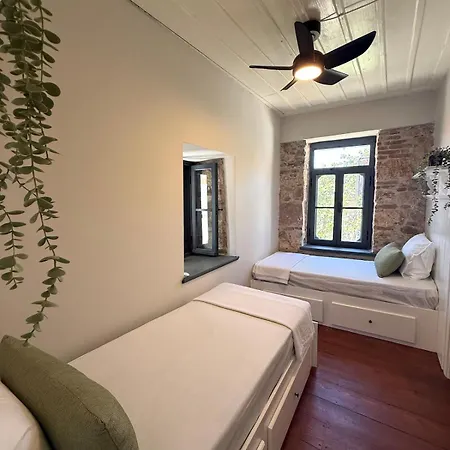 Sea&lesbos View Duplex, Courtyard&rooftop,