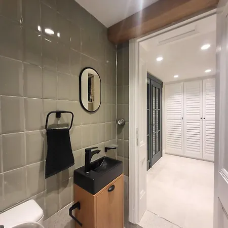 Apartment Sea&lesbos View Duplex, Courtyard&rooftop, *