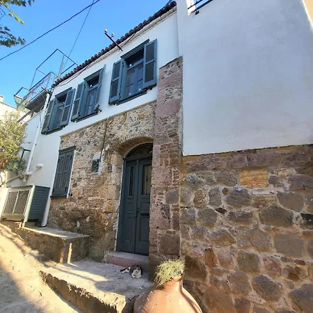Apartamento Sea&lesbos View Duplex, Courtyard&rooftop, Mercan Koesk *